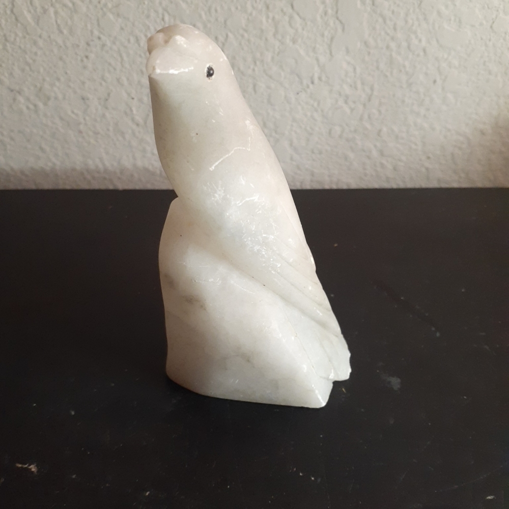 EXQUISITE Solid Marble 4" Bird Sculpture Likely Made in Italy.